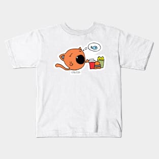 Cute cat no fast food only healthy food fish dream Kids T-Shirt